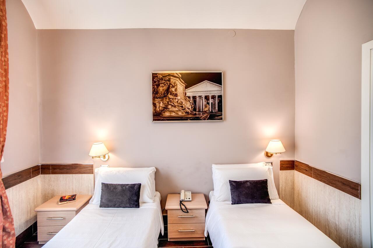 Hotel San Valentino Rome Bagian luar foto