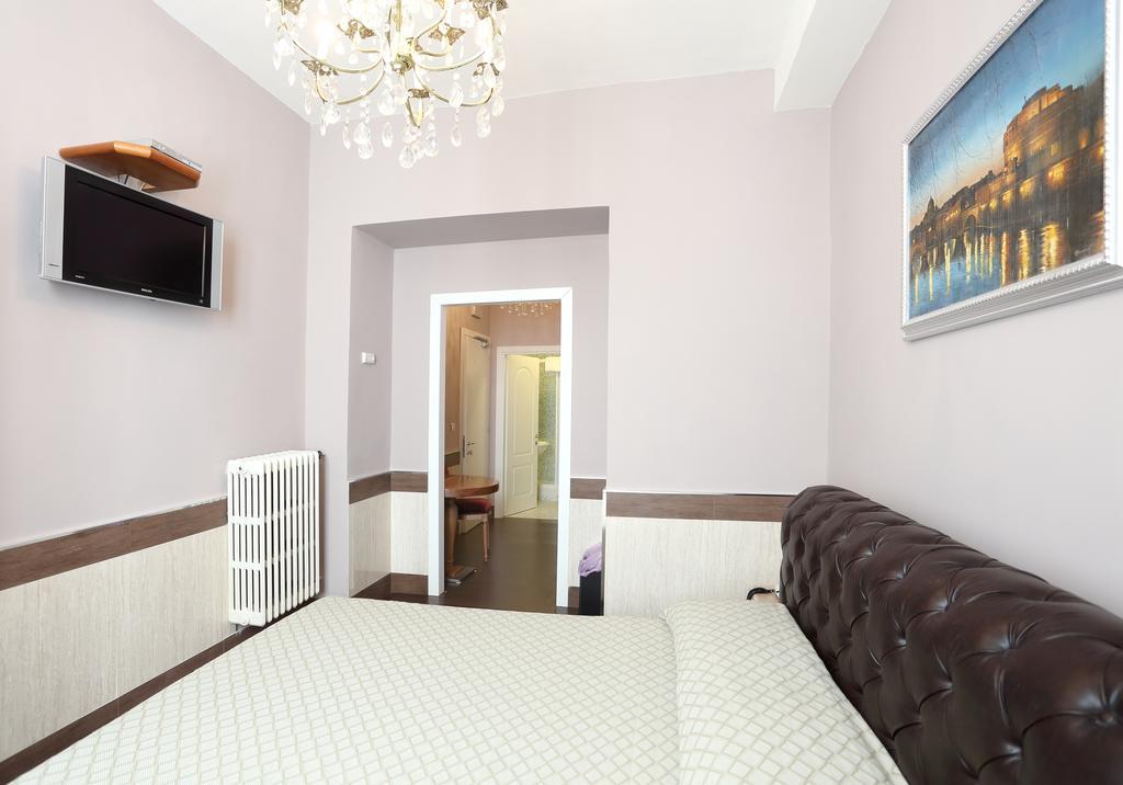 Hotel San Valentino Rome Bagian luar foto